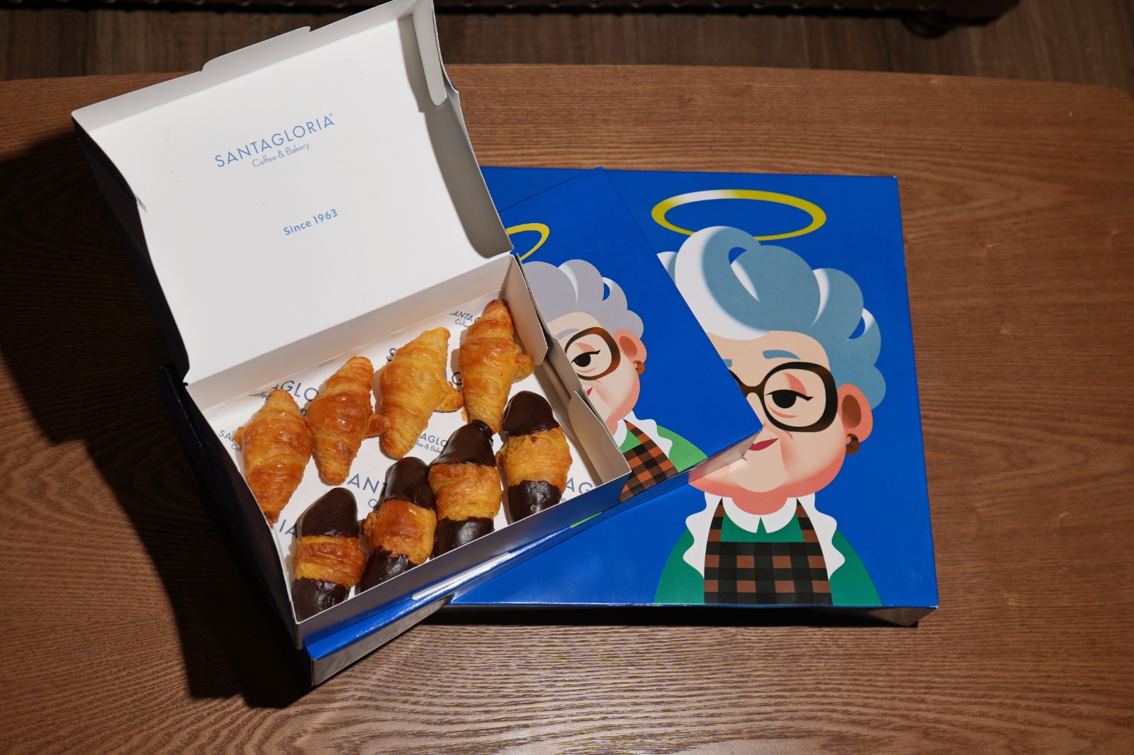 Cajas de croissants Santa Gloria